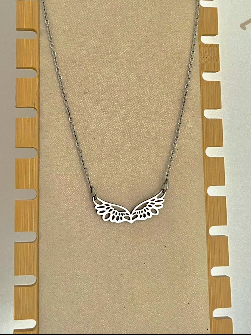 collier Angela