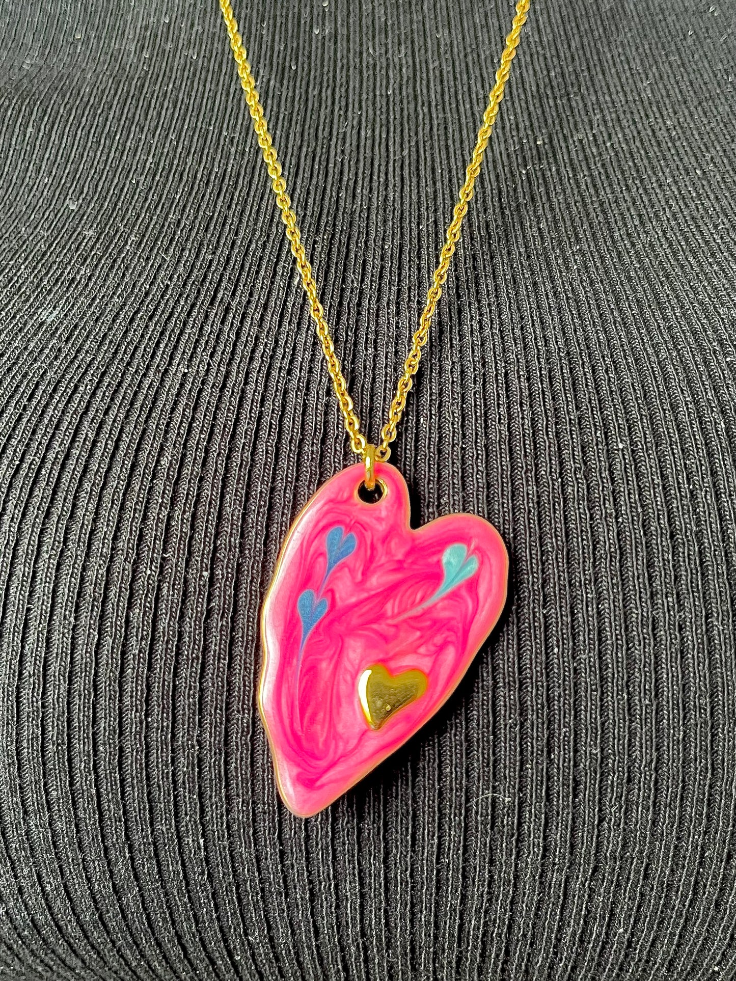 collier Nessy