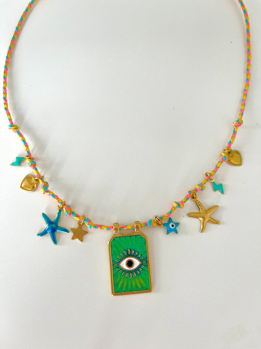 collier Lynda